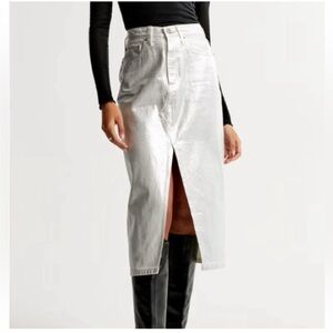 NWT Abercrombie & Fitch High Rise Silver coated Denim Midi Skirt Size 26 (2)